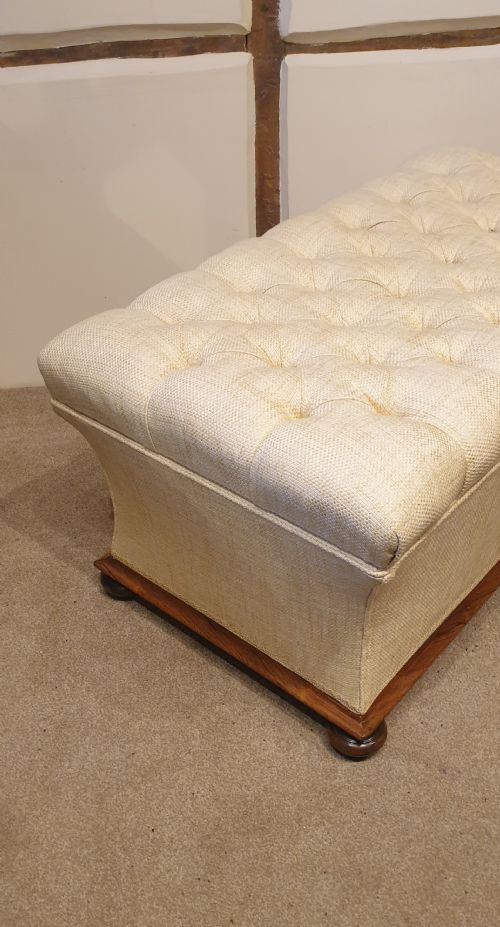 A REUPHOLSTERED ROSEWOOD OTTOMAN CIRCA 1850 - ADDITIONAL PHOTO 5