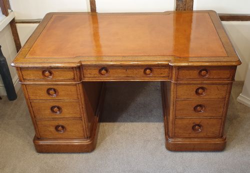 late 19th century oak pedestal desk with turned inset handles - CATEGORY: ANTIQUE DESKS - DATED 1890