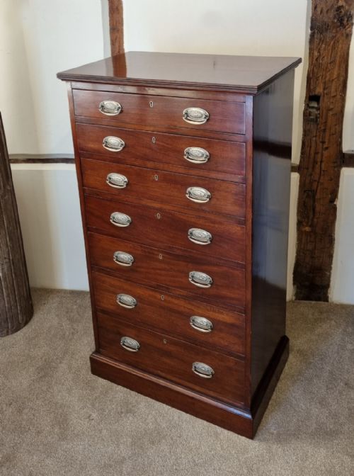 an edwardian mahogany flight of drawers - CATEGORY: ANTIQUE CHEST OF DRAWERS - DATED EDWARDIAN