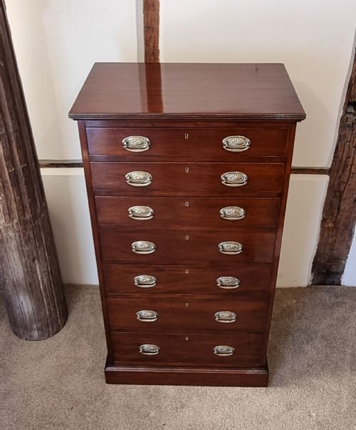 AN EDWARDIAN MAHOGANY FLIGHT OF DRAWERS - ADDITIONAL PHOTO 2