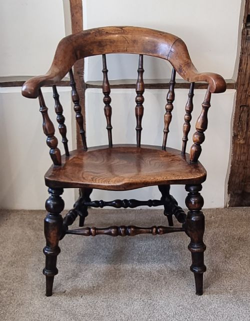 19TH CENTURY ELM BEECH CAPTAIN'S CHAIR - ADDITIONAL PHOTO 2