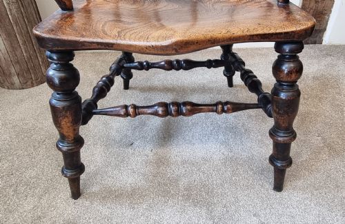 19TH CENTURY ELM BEECH CAPTAIN'S CHAIR - ADDITIONAL PHOTO 6