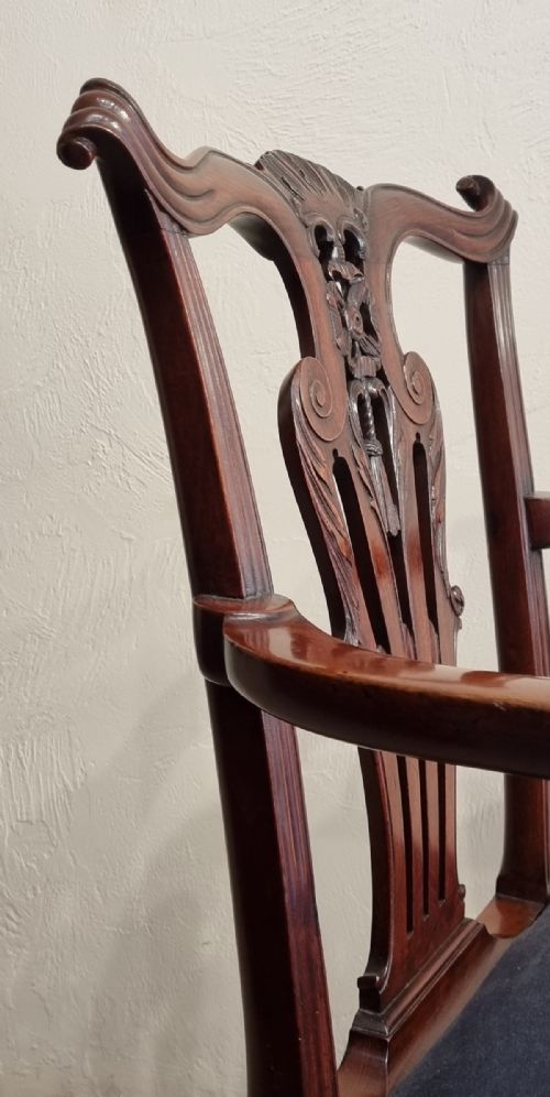 A FINE MAHOGANY CARVER CHAIR BY TROLLOPE COLLS LTD BELGRAVE SQUARE LONDON - ADDITIONAL PHOTO 2