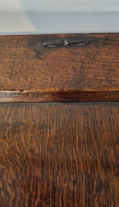 ENGLISH 17TH CENTURY OAK COFFER - ADDITIONAL PHOTO 10