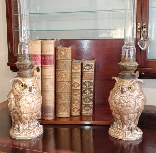 PAIR OF ANTIQUE OWL OIL LAMPS BY WILLIAM WHITELEY - ADDITIONAL PHOTO 9