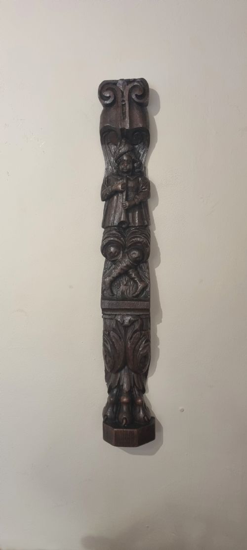 A FINE COLLECTION OF 17TH CENTURY OAK CARYATIDS 7 - ADDITIONAL PHOTO 5