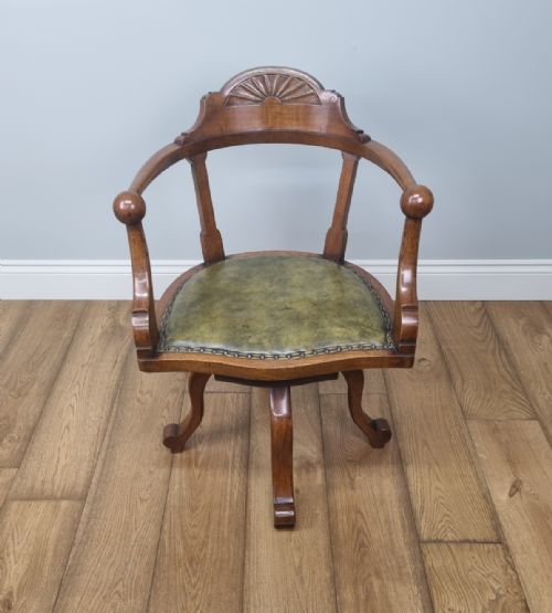 A LATE 19TH CENTURY OAK SWIVEL DESK CHAIR - ADDITIONAL PHOTO 3