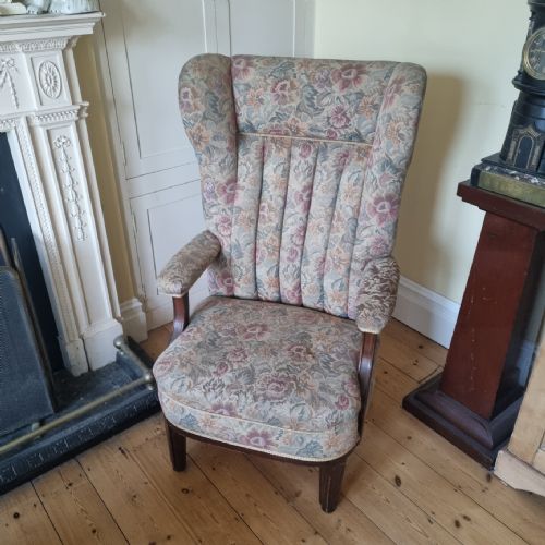 AN ARMCHAIR FROM A 1920S PULLMAN RAILWAY CARRIAGE ORIGINAL UNRESTORED CONDITION - ADDITIONAL PHOTO 3