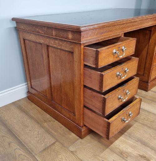 AN AIR MINISTRY OAK PEDESTAL DESK - ADDITIONAL PHOTO 9