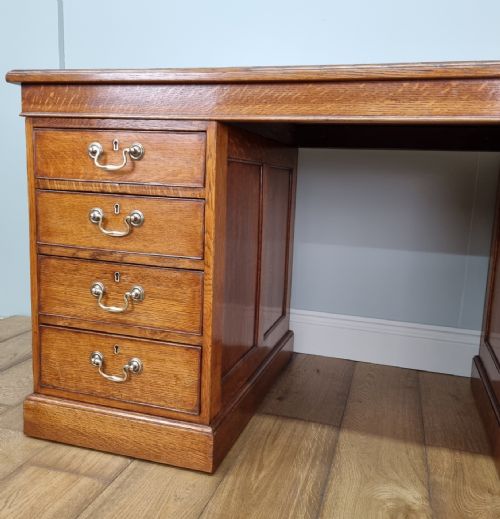 AN AIR MINISTRY OAK PEDESTAL DESK - ADDITIONAL PHOTO 15