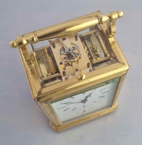 A FINE FRENCH STRIKING CARRIAGE CLOCK CIRCA 1850 SIGNED E J DENT TO THE BACK PLATE ONE PIECE CASE NO416 - ADDITIONAL PHOTO 6
