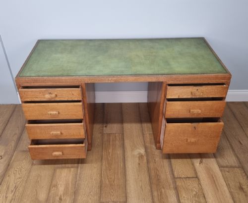 A HEALS OF LONDON LIGHT OAK PEDESTAL DESK - ADDITIONAL PHOTO 7