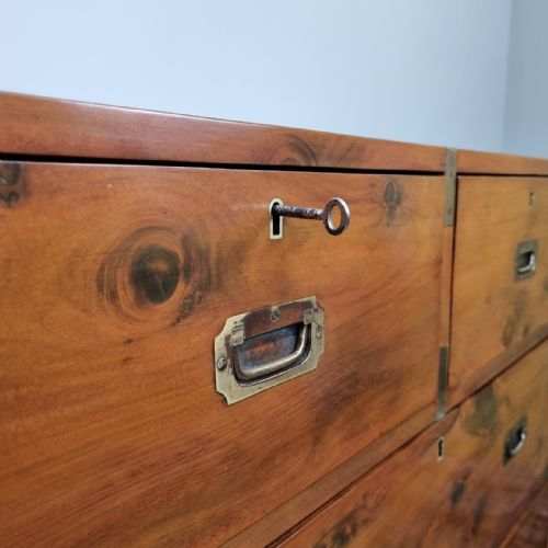 19TH CENTURY CAMPAIGN CHEST OF DRAWERS MADE FROM CEDAR WOOD - ADDITIONAL PHOTO 8