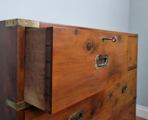 19TH CENTURY CAMPAIGN CHEST OF DRAWERS MADE FROM CEDAR WOOD - ADDITIONAL PHOTO 9