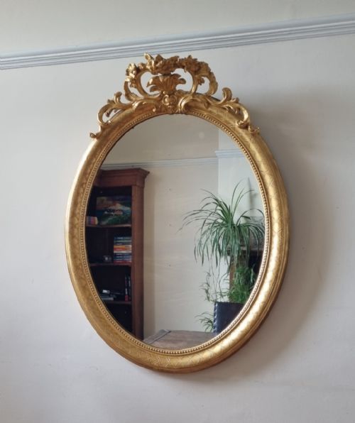 a fine french antique oval gilt mirror - CATEGORY: ANTIQUE MIRRORS - DATED 1880
