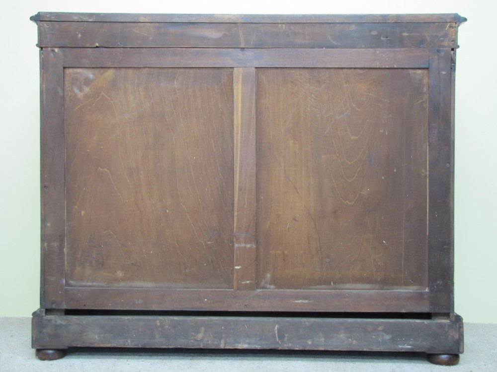 Mid-19th century amboyna & rosewood glazed bookcase. View IV