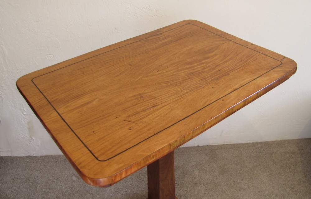 An elegant Georgian occasional table  View III