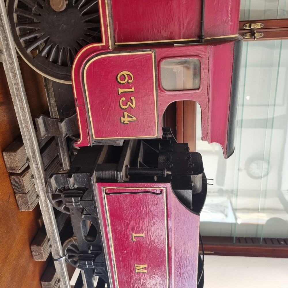 'A fine and impressive 1930's  wooden scratch-built  steam locomotive View XI