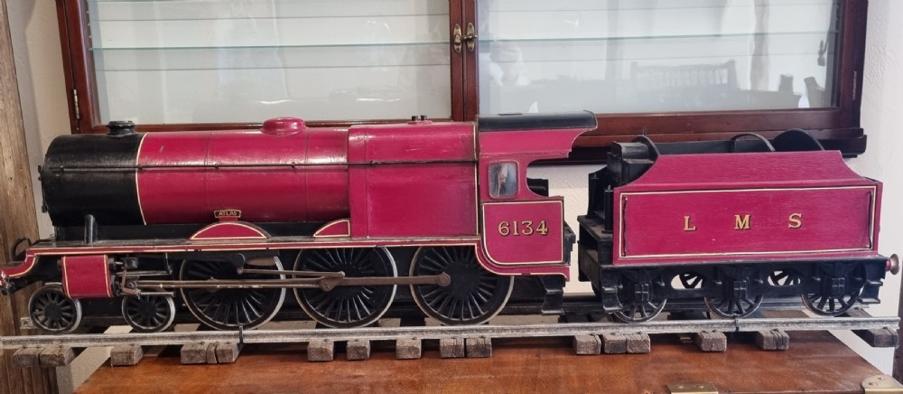 'A fine and impressive 1930's  wooden scratch-built  steam locomotive View XII