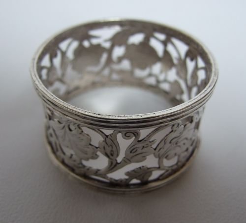 Good Quality Edwardian Pierced Silver Napkin Ring.