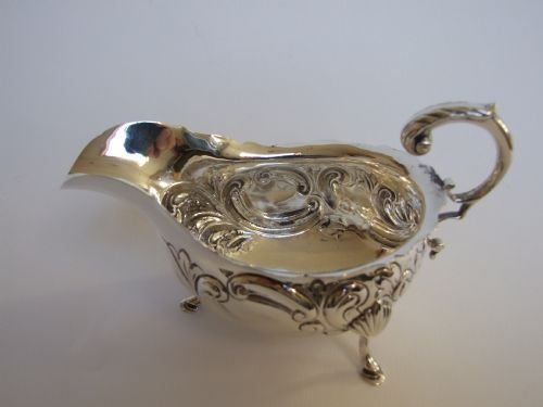 fig 1. A delightful Edwardian sauce/gravy boat of good guage.