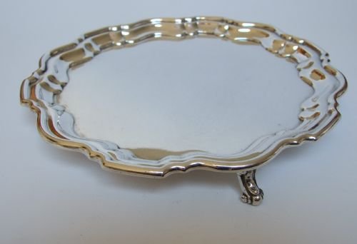 A Fine Silver Salver with Pie-crust Rim.