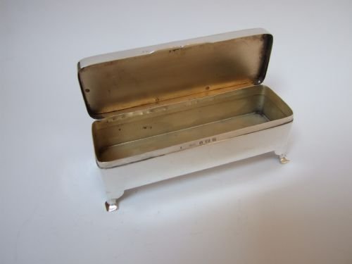 fig 1. A superior Edwardian silver & tortoiseshell trinket box.