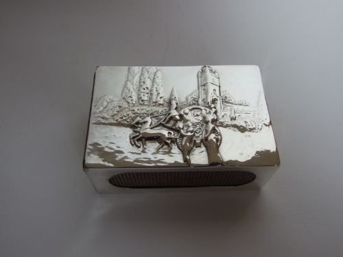 An Edwardian Scenic Silver Table Matchbox Holder by William Comyns.
