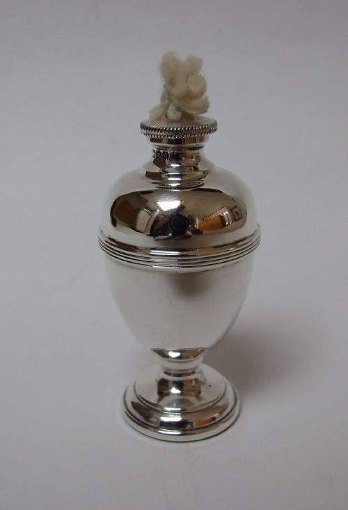 A Stylish and Elegant Silver Table Lighter by William Comyns.