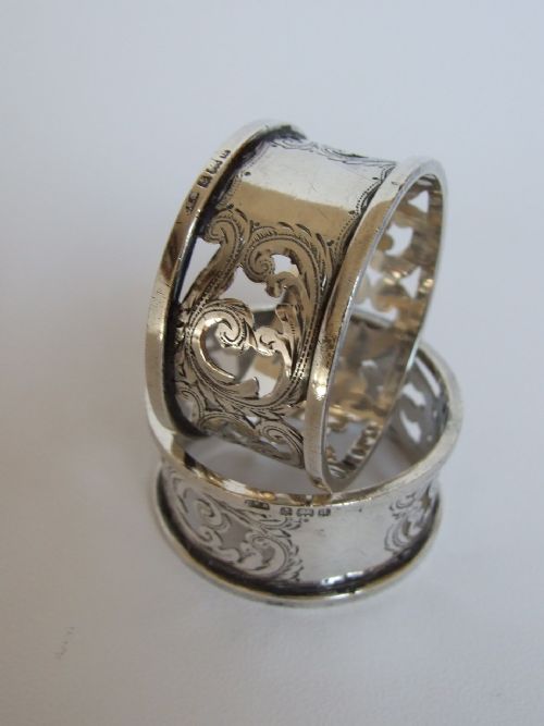 A Good Pair of Pierced Edwardian Silver Napkin Rings.