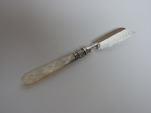 A Superb Early Victorian Silver and Mother of Pearl Butterknife.