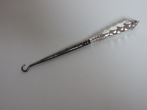 An Unusual and Collectable Edwardian Silver Button Hook.