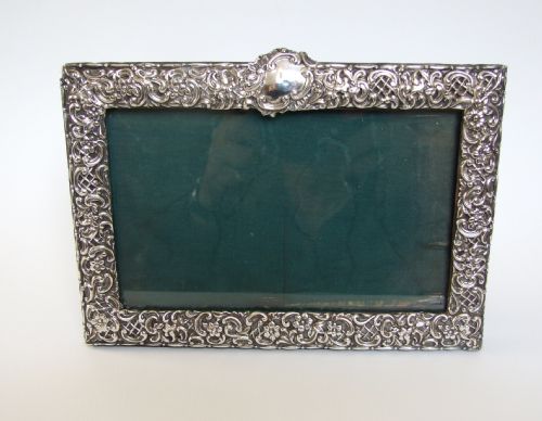 A Lovely Victorian Silver Photo Frame.