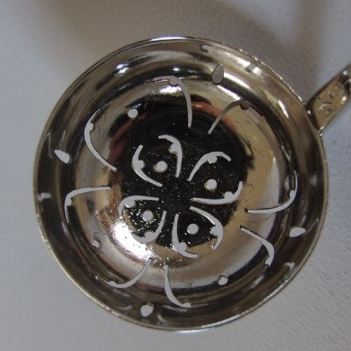 fig 1. A delightful small Onslow pattern sifter spoon.
