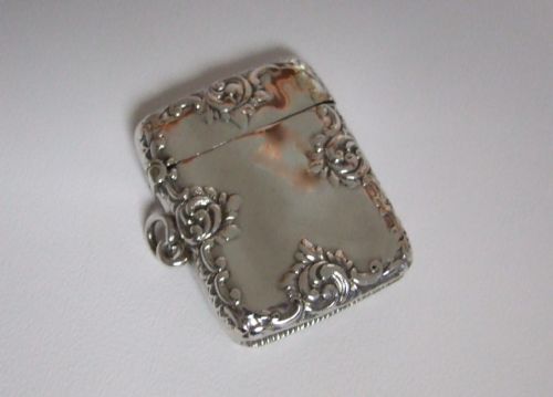 A Good Victorian Silver Vesta with Floral Decoration.