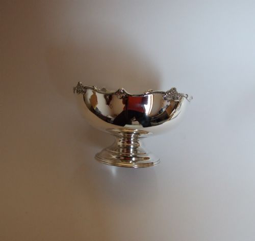 fig 1. A superb George V silver rose bowl.