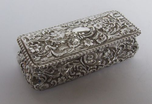 A Lovely Victorian Silver Trinket Box.