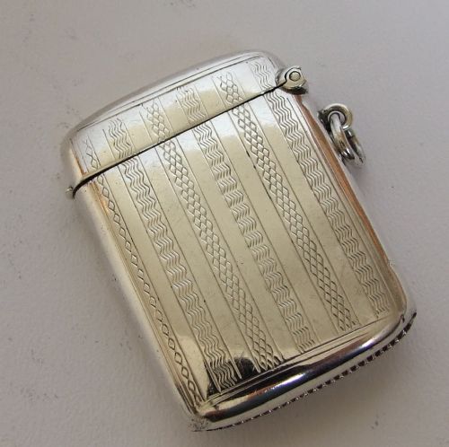 fig 1. A good Edwardian silver Vesta.