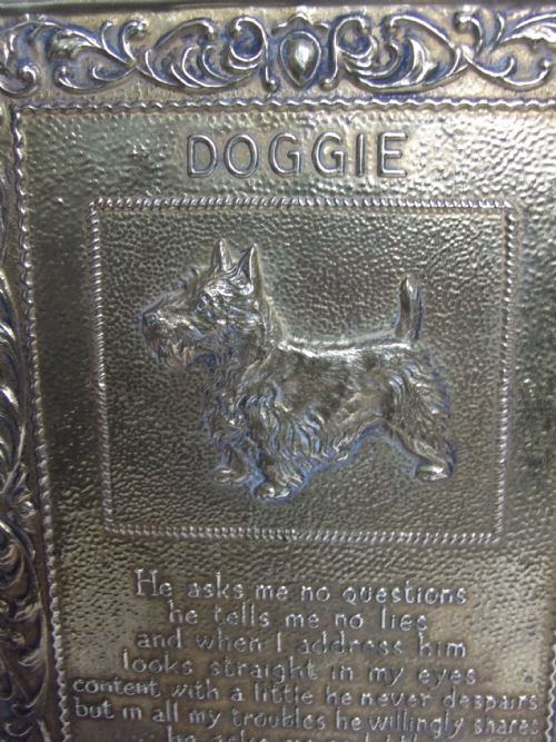 fig 1. A delightful vintage Brass 'Doggie' wall plaque.