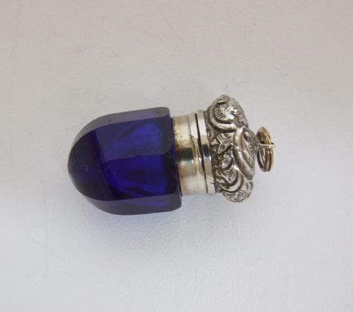 A Rare Victorian Acorn Shaped, Silver Mounted Vinaigrette.