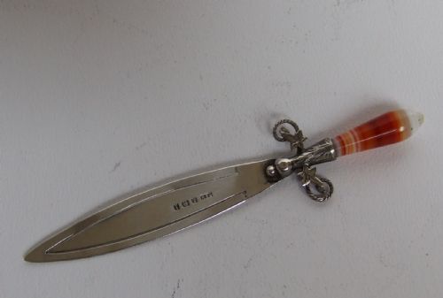 A Handsome Edwardian Silver and Agate Bookmark.