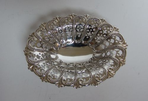 fig 1. A gorgeous Edwardian pierced silver sweetmeat dish.