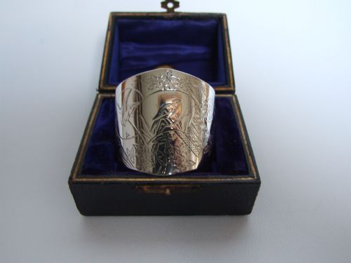fig 1. A wonderful boxed Victorian silver aesthetic movement napkin ring.