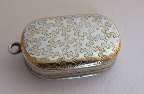 fig 1. A wonderful George III silver gilt vinaigrette.