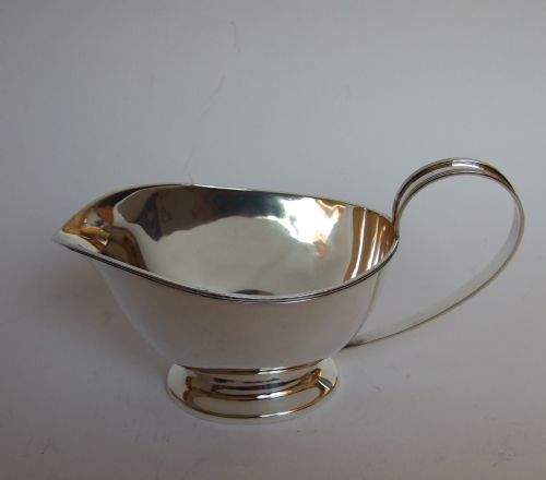 fig 1. A handsome Art Deco period silver gravy boat.
