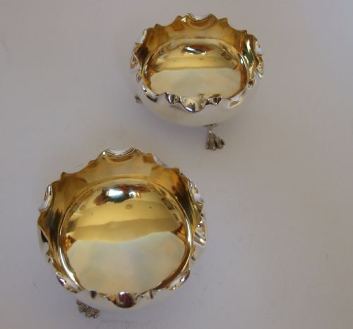 fig 1. A fine pair of Edwardian silver gilt condiment tubs.