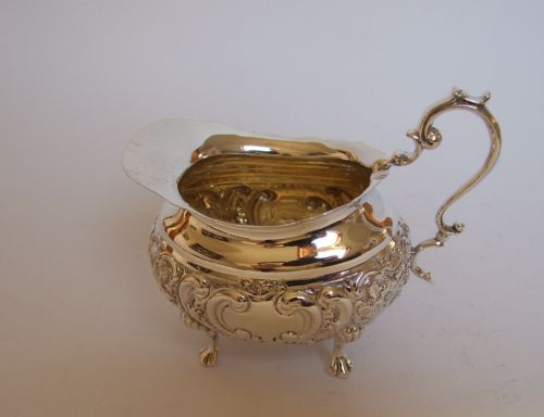 A Lovely Victorian Silver Cream Jug.