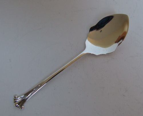 A Fine Silver Onslow Pattern Preserve Spoon.