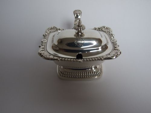 A Superb Large Edwardian Silver Gilt Mustard Pot.