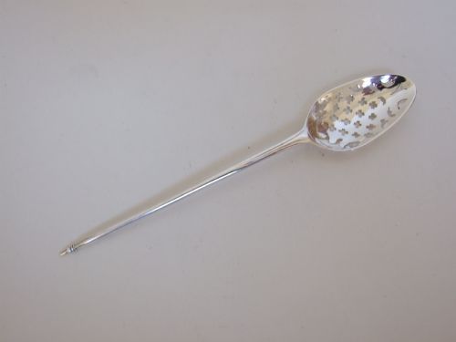 An Extremely Rare 18th Century Silver Mote Spoon.